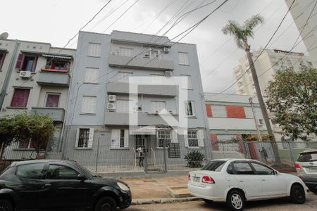 Fachada de apartamento para alugar com 2 quartos, 56m² em Rio Branco, Porto Alegre