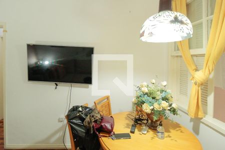 Sala de apartamento para alugar com 2 quartos, 56m² em Rio Branco, Porto Alegre