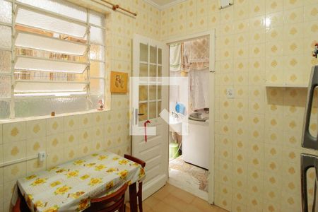 Cozinha de apartamento para alugar com 2 quartos, 56m² em Rio Branco, Porto Alegre