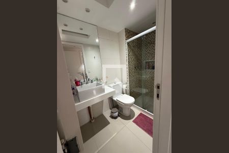 Banheiro de apartamento à venda com 2 quartos, 107m² em Barra da Tijuca, Rio de Janeiro