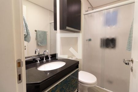 Banheiro Social de apartamento para alugar com 2 quartos, 77m² em Vila Pirajussara, São Paulo