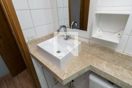 Banheiro da Suíte de apartamento para alugar com 2 quartos, 70m² em Irajá, Rio de Janeiro