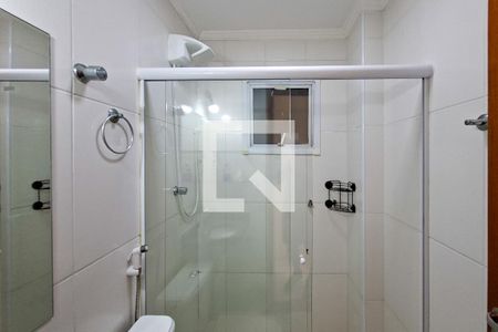 Banheiro Social de apartamento para alugar com 3 quartos, 95m² em Vila Tupi, Praia Grande