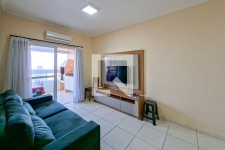 Sala de apartamento para alugar com 3 quartos, 95m² em Vila Tupi, Praia Grande