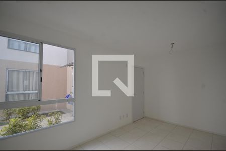 Sala de apartamento para alugar com 2 quartos, 42m² em Campo Grande, Rio de Janeiro