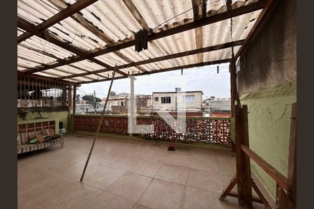 Quintal de casa à venda com 4 quartos, 180m² em Jardim Maracana, São Paulo