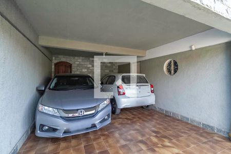 Garagem de casa à venda com 3 quartos, 222m² em Alto Caiçaras, Belo Horizonte