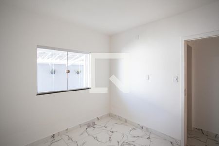 Quarto  de casa à venda com 3 quartos, 359m² em Rio Branco, Belo Horizonte
