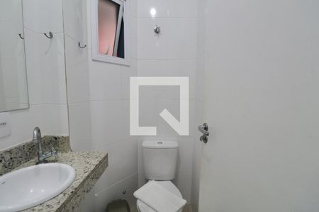 Banheiro Social de apartamento para alugar com 1 quarto, 20m² em Jardim Virginia, Guarujá