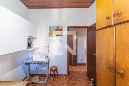 Quarto 2 de casa à venda com 3 quartos, 500m² em Vila Osasco, Osasco