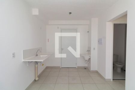 Sala/Cozinha de apartamento para alugar com 2 quartos, 33m² em Colônia (zona Leste), São Paulo