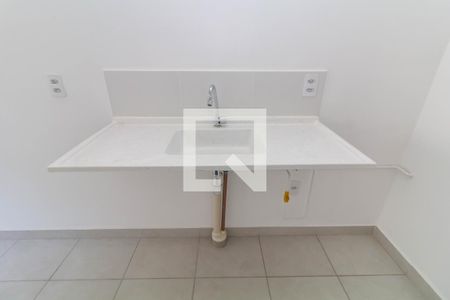 Sala/Cozinha de apartamento para alugar com 2 quartos, 33m² em Colônia (zona Leste), São Paulo