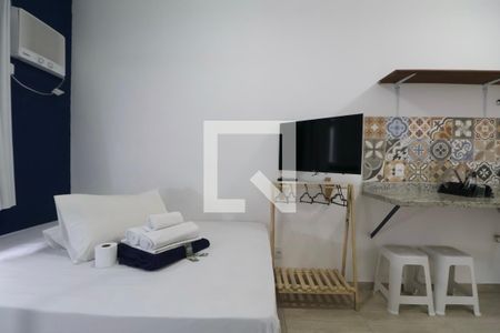 Sala de apartamento para alugar com 1 quarto, 25m² em Jardim Virginia, Guarujá