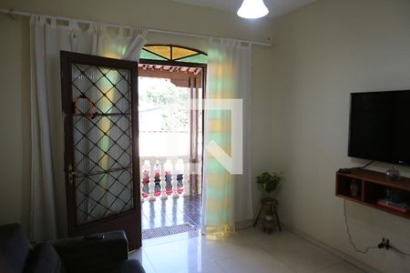 Sala de casa à venda com 2 quartos, 98m² em Flávio Marques Lisboa, Belo Horizonte