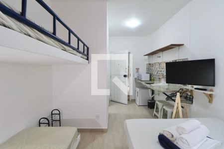Quarto de apartamento para alugar com 1 quarto, 20m² em Jardim Virginia, Guarujá