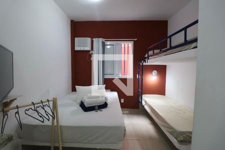 Quarto de apartamento para alugar com 1 quarto, 20m² em Jardim Virginia, Guarujá
