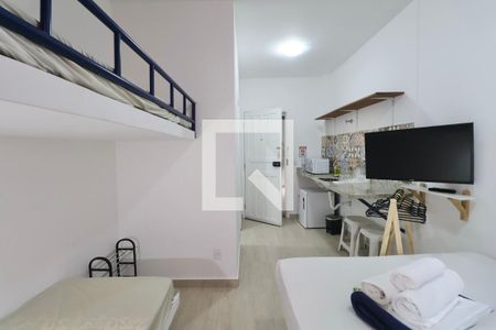 Sala de apartamento para alugar com 1 quarto, 20m² em Jardim Virginia, Guarujá
