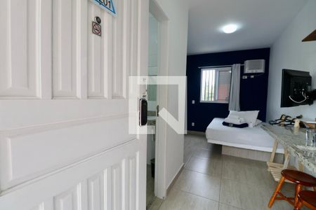 Sala de apartamento para alugar com 1 quarto, 20m² em Jardim Virginia, Guarujá