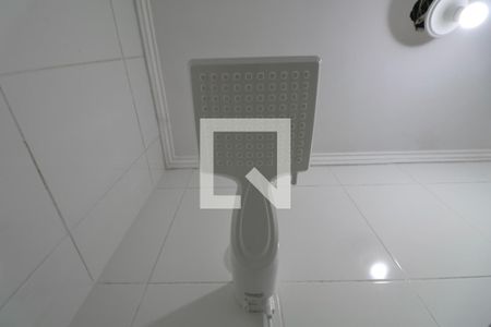 Banheiro Social de apartamento para alugar com 1 quarto, 29m² em Jardim Virginia, Guarujá