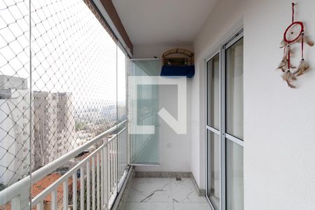 Varanda Sala de apartamento à venda com 2 quartos, 47m² em Vila Carmosina, São Paulo