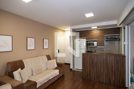 Sala/Cozinha de apartamento para alugar com 2 quartos, 64m² em Bela Vista, São Paulo