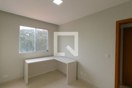 Quarto de apartamento à venda com 3 quartos, 165m² em Itapoã, Belo Horizonte