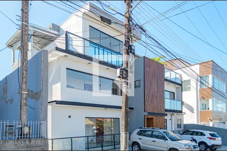 Fachada de kitnet/studio para alugar com 1 quarto, 32m² em Rio Tavares, Florianópolis