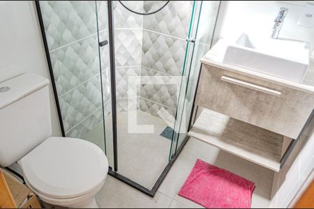 Banheiro de kitnet/studio para alugar com 1 quarto, 32m² em Rio Tavares, Florianópolis
