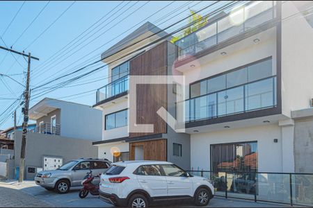 Fachada de kitnet/studio para alugar com 1 quarto, 32m² em Rio Tavares, Florianópolis