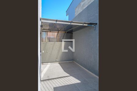 Área Privativa de kitnet/studio para alugar com 1 quarto, 32m² em Rio Tavares, Florianópolis