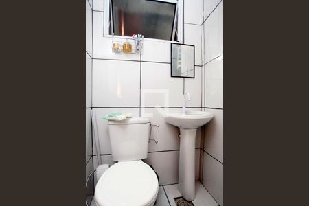 Banheiro de apartamento à venda com 1 quarto, 31m² em Centro Histórico, Porto Alegre