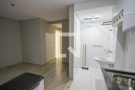Sala/Cozinha de apartamento à venda com 2 quartos, 42m² em Vila Isolina Mazzei, São Paulo
