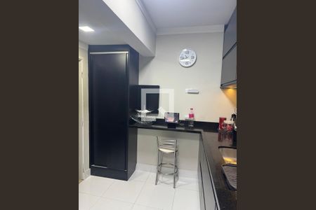 Cozinha de apartamento à venda com 2 quartos, 61m² em Santa Terezinha, São Bernardo do Campo