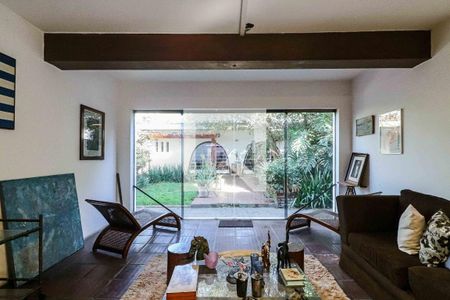 Sala de casa para alugar com 3 quartos, 400m² em Vila Pirajussara, São Paulo