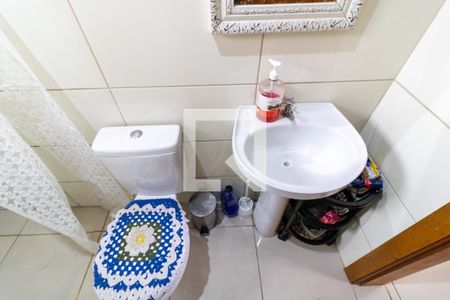 Banheiro de casa à venda com 2 quartos, 50m² em Restinga, Porto Alegre