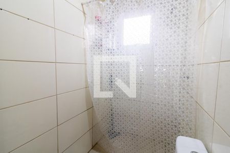 Banheiro de casa à venda com 2 quartos, 50m² em Restinga, Porto Alegre