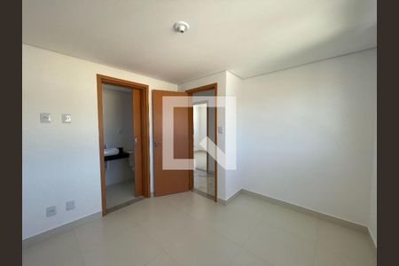 Apartamento à venda com 3 quartos, 80m² em Araguaia, Belo Horizonte