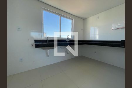 Apartamento à venda com 3 quartos, 80m² em Araguaia, Belo Horizonte