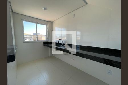 Apartamento à venda com 2 quartos, 120m² em Araguaia, Belo Horizonte