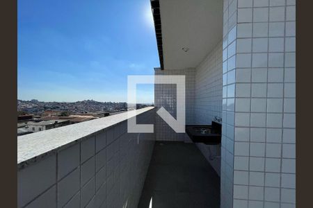 Apartamento à venda com 2 quartos, 120m² em Araguaia, Belo Horizonte