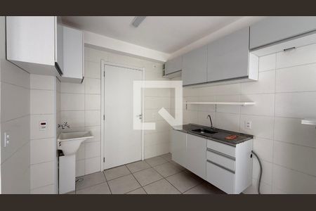 Sala/Cozinha de apartamento à venda com 2 quartos, 34m² em Sacomã, São Paulo