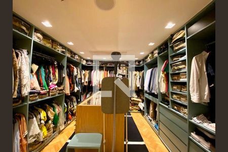 Apartamento à venda com 4 quartos, 427m² em Icaraí, Niterói