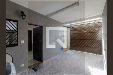 Casa à venda com 3 quartos, 250m² em Vila Gumercindo, São Paulo