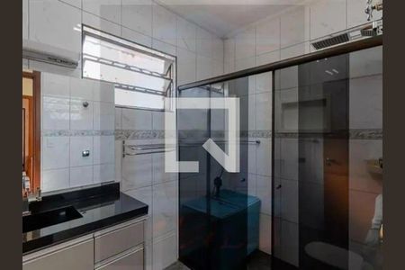 Casa à venda com 3 quartos, 250m² em Vila Gumercindo, São Paulo