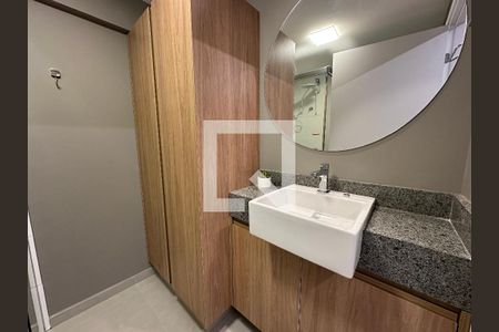 Banheiro de kitnet/studio à venda com 1 quarto, 36m² em Perdizes, São Paulo