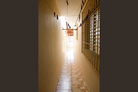 Corredor de casa para alugar com 4 quartos, 350m² em Novo Osasco, Osasco