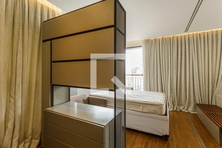 Quarto de apartamento para alugar com 1 quarto, 56m² em Indianópolis, São Paulo