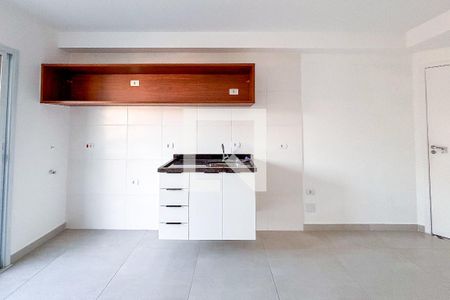 Sala/Cozinha de apartamento para alugar com 1 quarto, 30m² em Jardim Angela (zona Leste), São Paulo