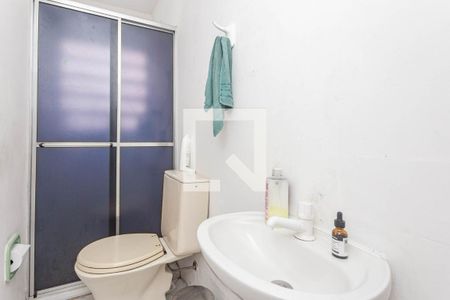 Banheiro de casa à venda com 4 quartos, 180m² em Vila Santo Estefano, São Paulo