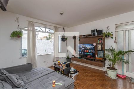 Sala de casa à venda com 4 quartos, 180m² em Vila Santo Estefano, São Paulo